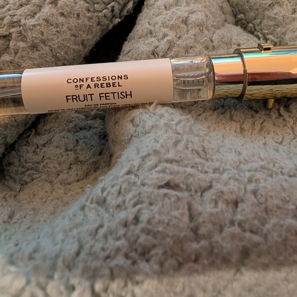 Fruit Fetish Eau de Parfum - Confessions Of A Rebel - Picture 4 of 5